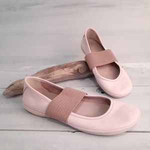 Camper Right Ballet Flats Genuine Leather